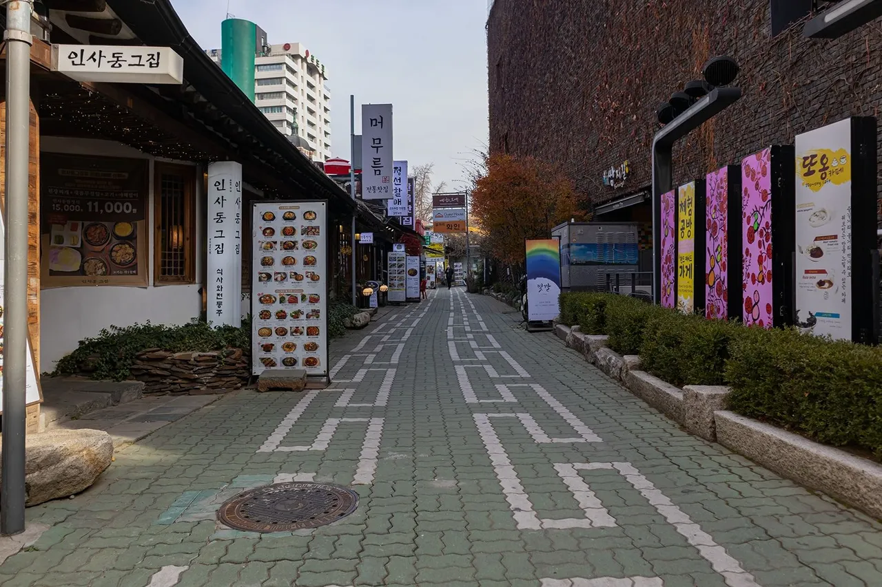 06_IMG_2428_insadong.jpg