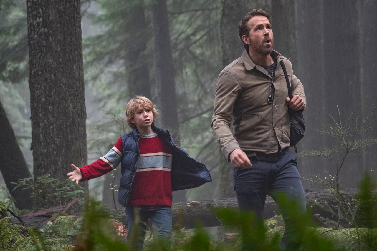 the-adam-project-ryan-reynolds-walker-scobell-1358327.jpeg