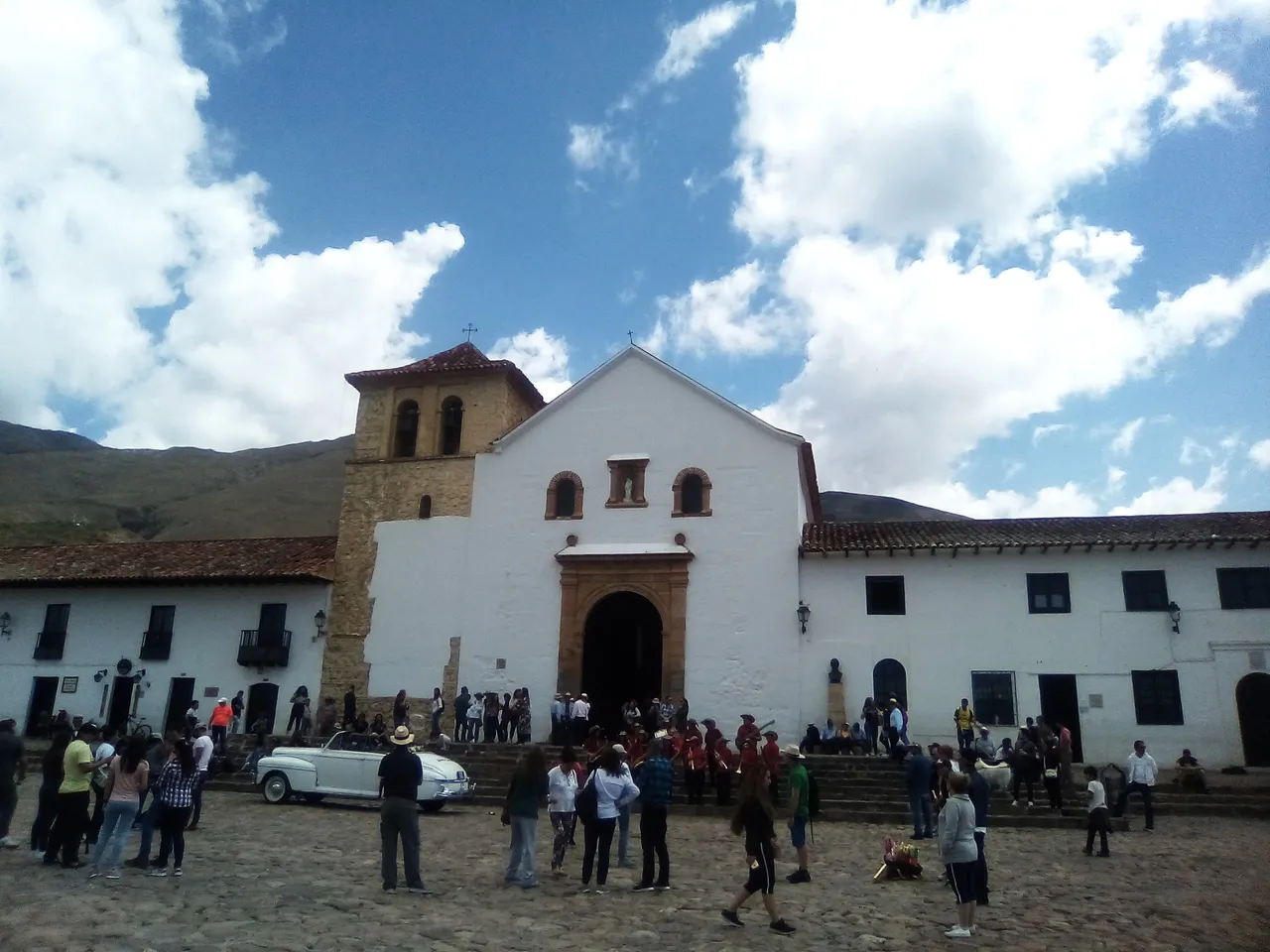 mono, iglesia, boda, transplante 054.jpg