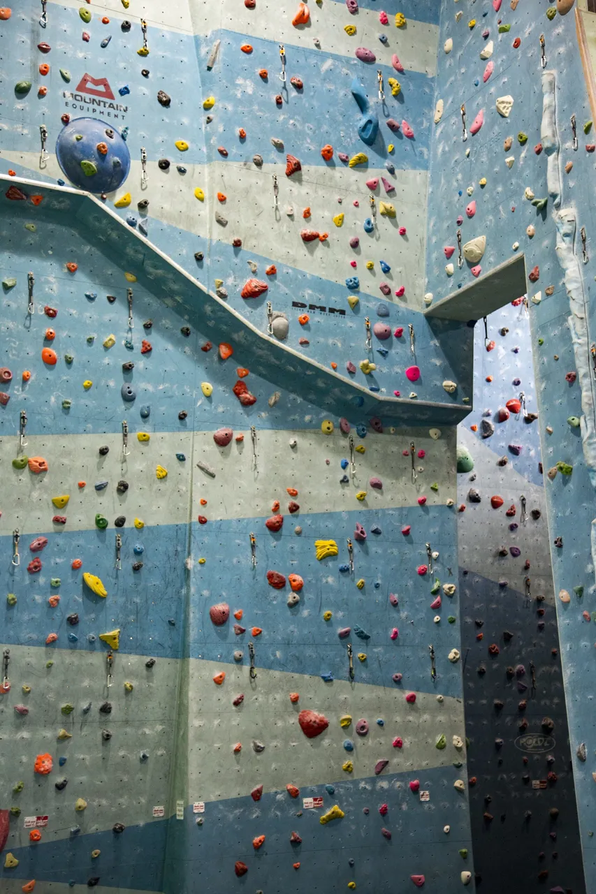 rock-climbing-wall-background-1473869548CBT.jpg