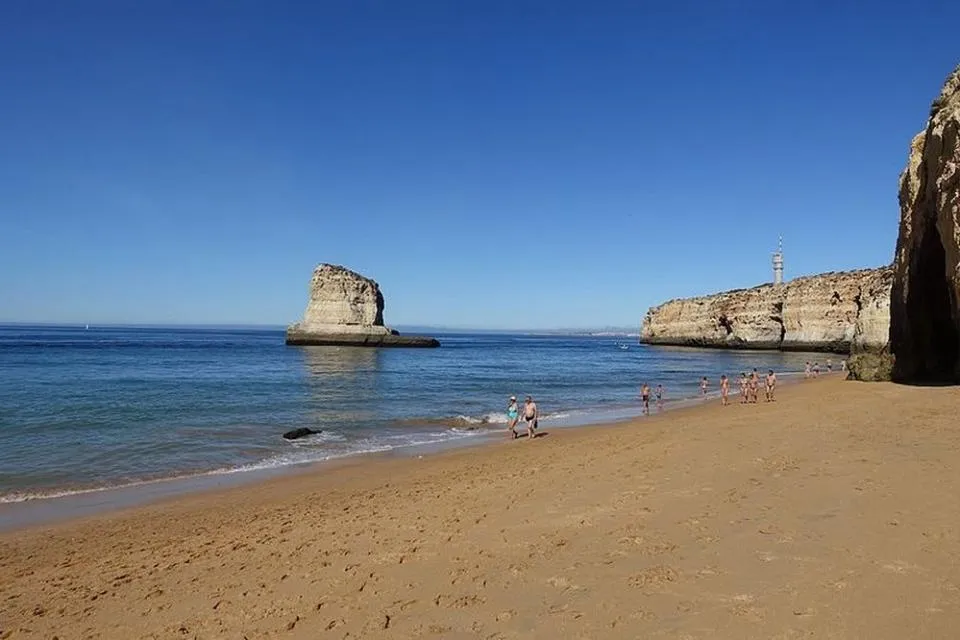 Praia_dos_Caneiros_2016_resultado-960x640_c.jpg