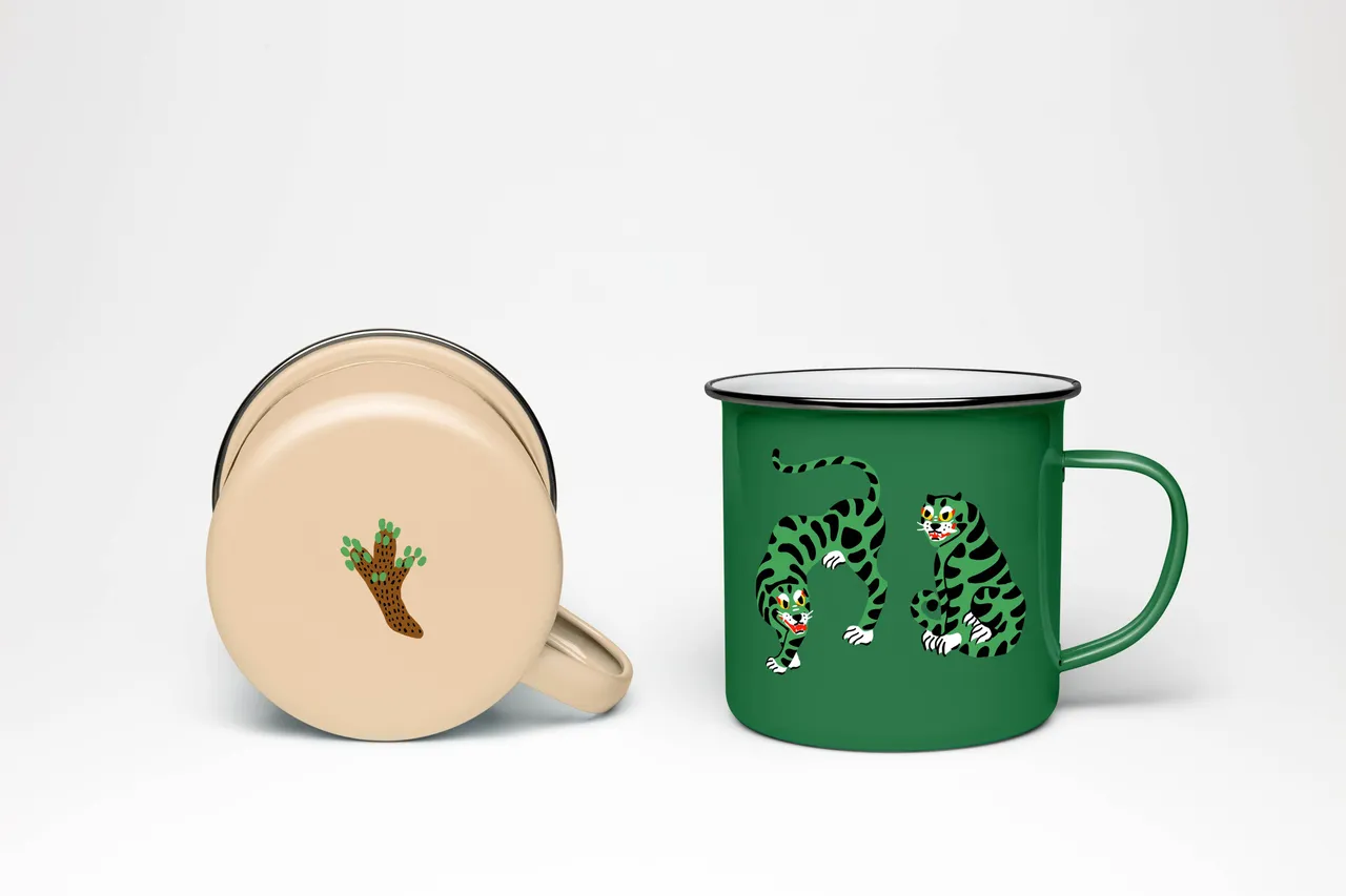 Enamel Mug PSD MockUp_tiger_00112_low.jpg