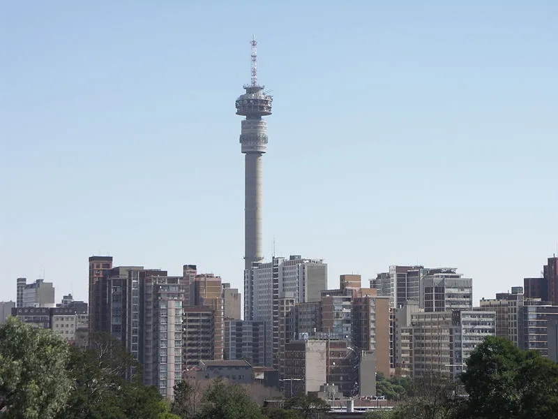 800px-South_Africa-Johannesburg-Hillbrow001.jpg