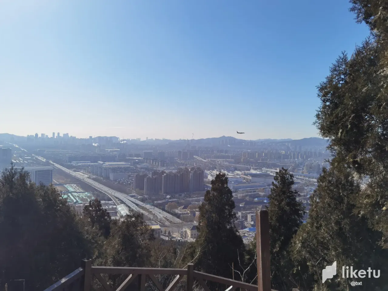 ivnwyp69V2Nmbxjl_.webp