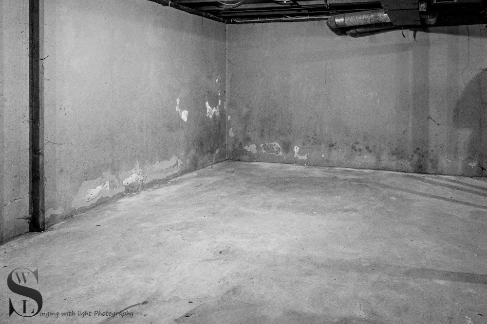 Basement before.jpg