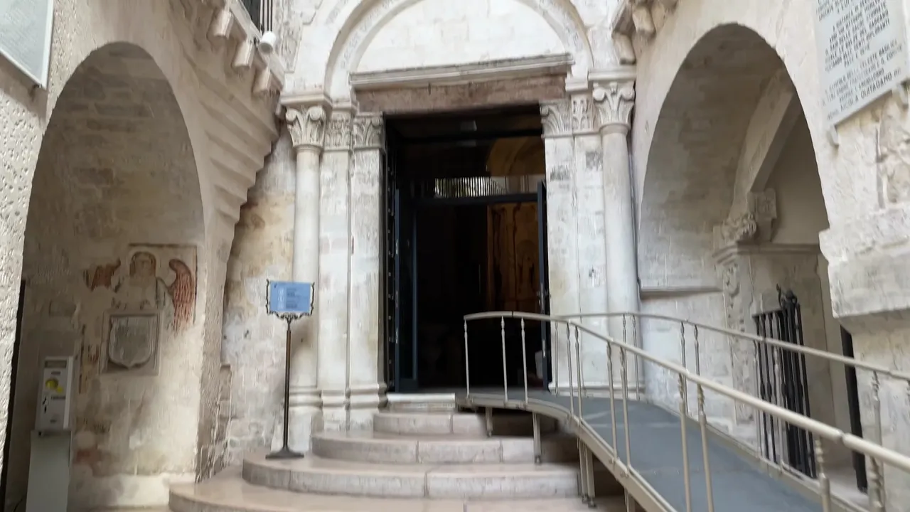 436.jpg