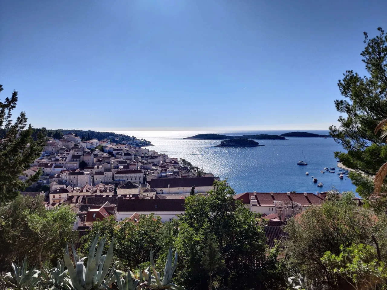 View hill Hvar