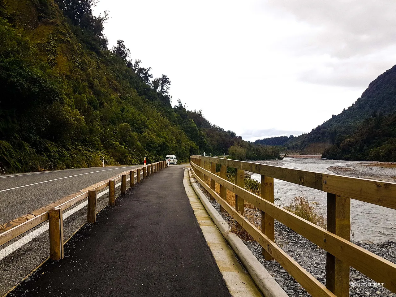 Te Ara a Waiau Walkway next to the access road