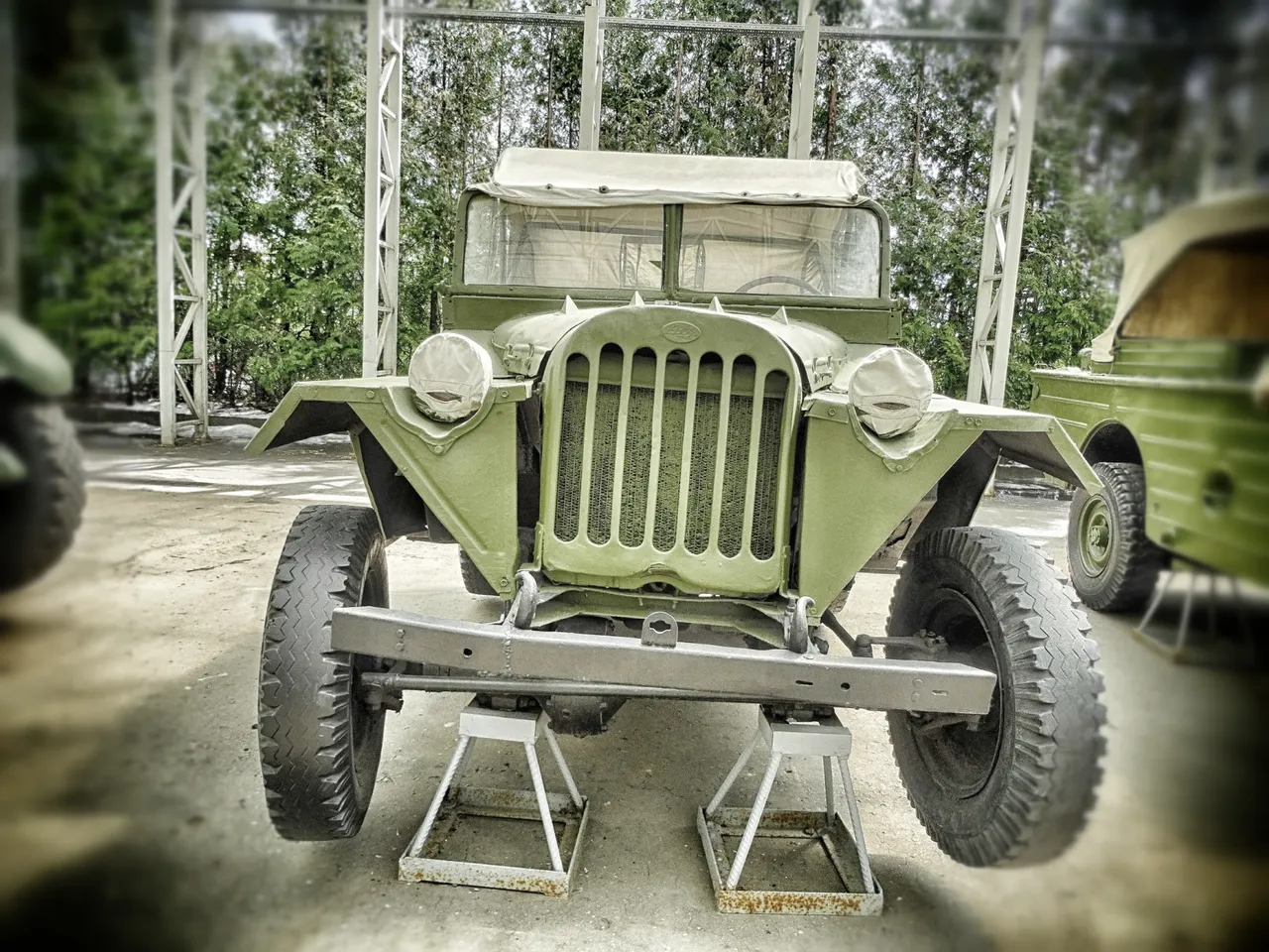 An amerian car, used by the soviet troops