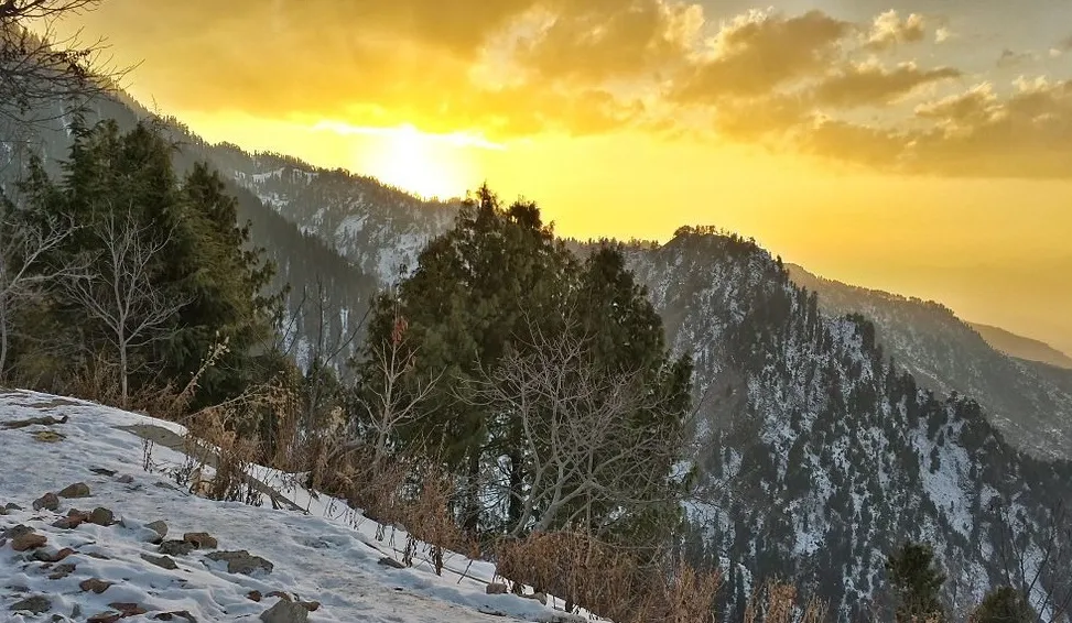 Malam_Jabba_Sunset_1_Swat_Valley_Pakistan-1024x576.jpg