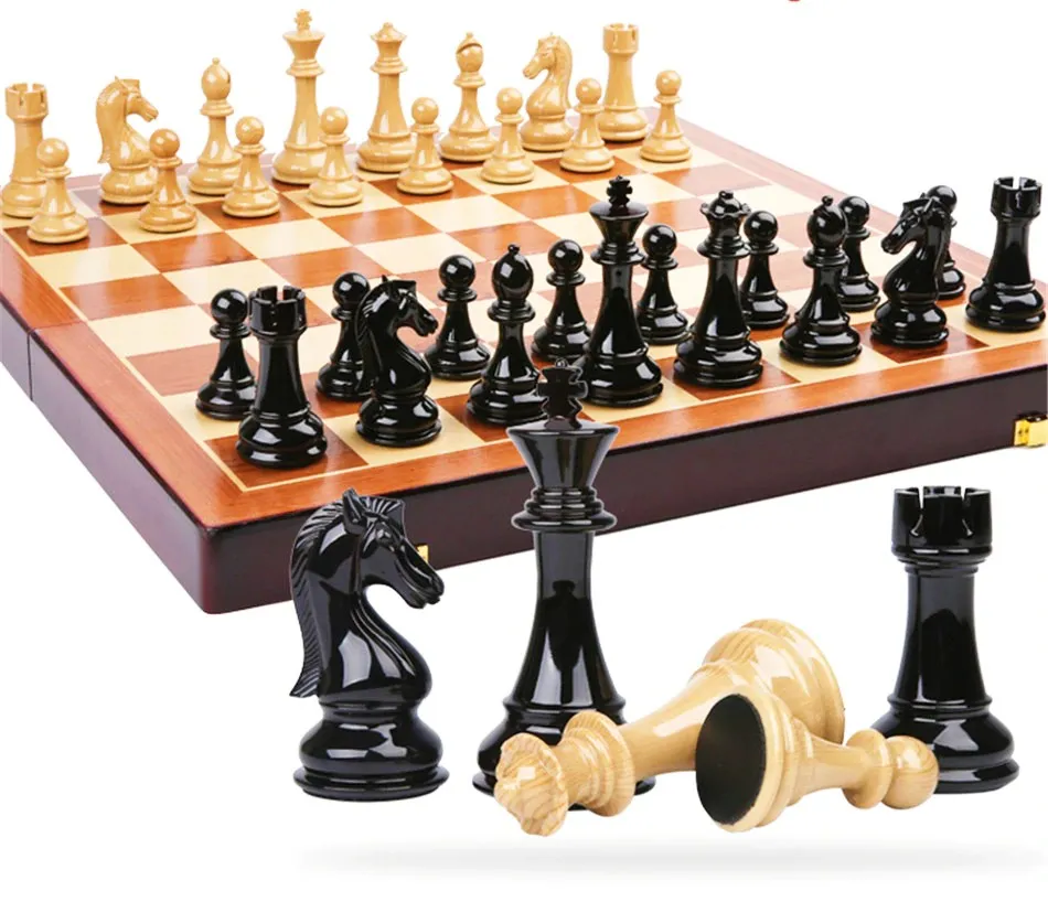 Staunton BSTFAMLY Wooden Chess Set Chessman International Chess.png