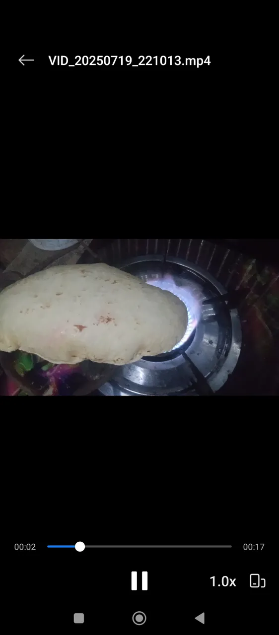 Screenshot_2025-07-22-03-25-03-314_com.miui.videoplayer.jpg