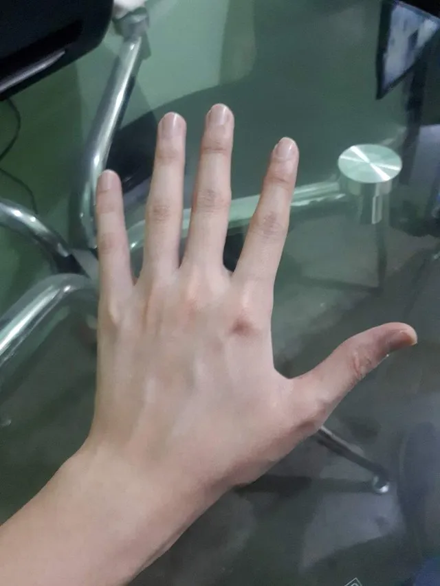 asianmale.jpg