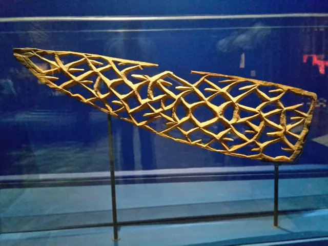 RA O prow.jpg