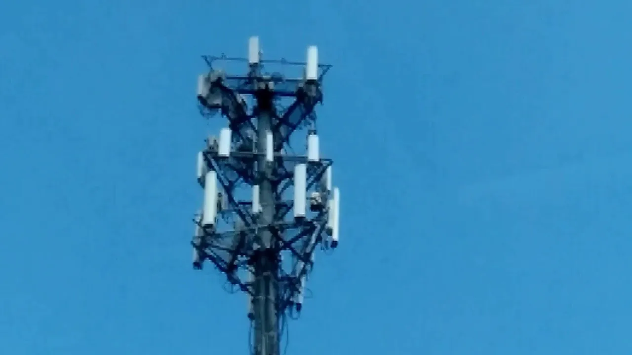 5gtower2.jpeg