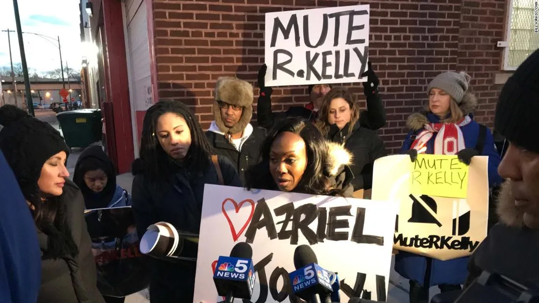 MuteKelly.jpg