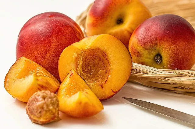 nectarine.jpg