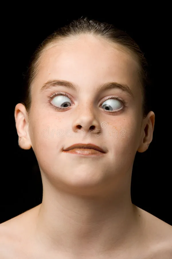 childlookingnose2842493.jpg