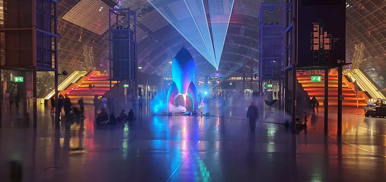 36c3_day2_heartofgold.jpg