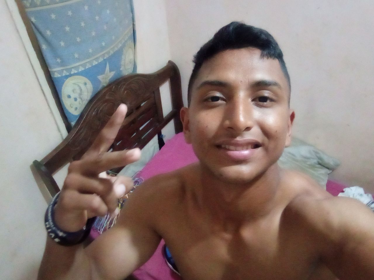 alt