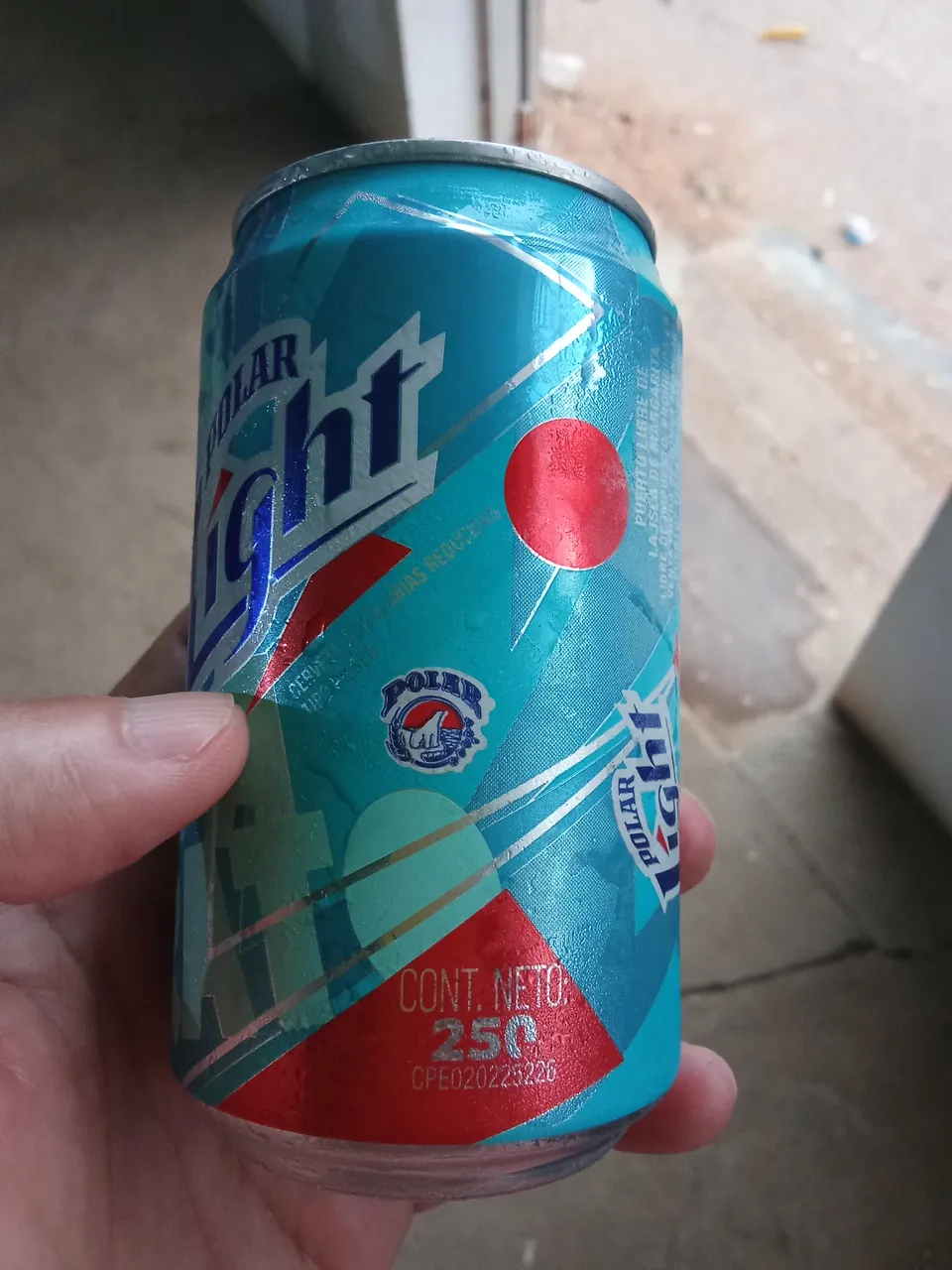 alt