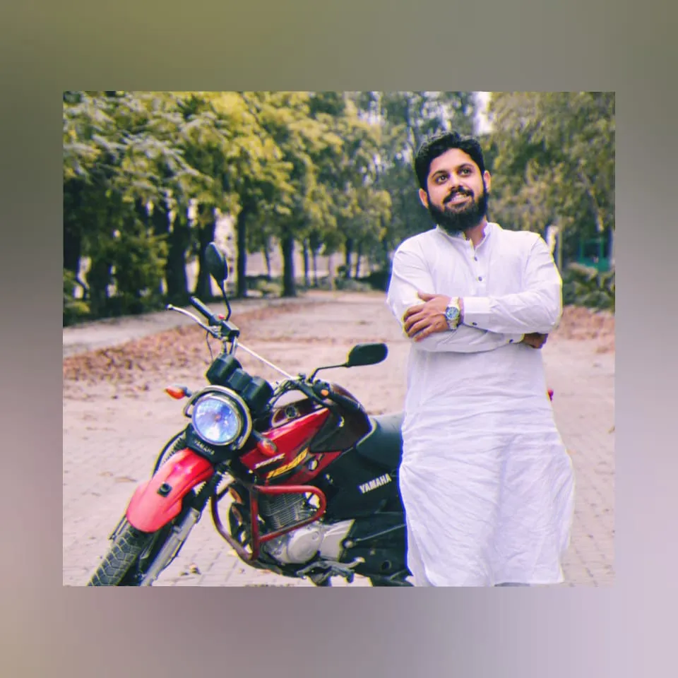 Aamir Qamar.jpeg