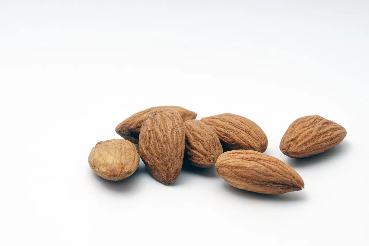 Almonds (21).jpg