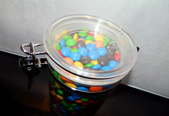 Guess_jar_top.png