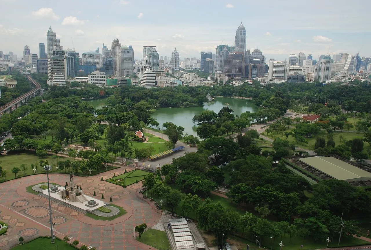 lumphini-park.jpg