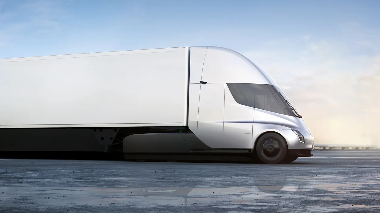 semi_front_78.jpg