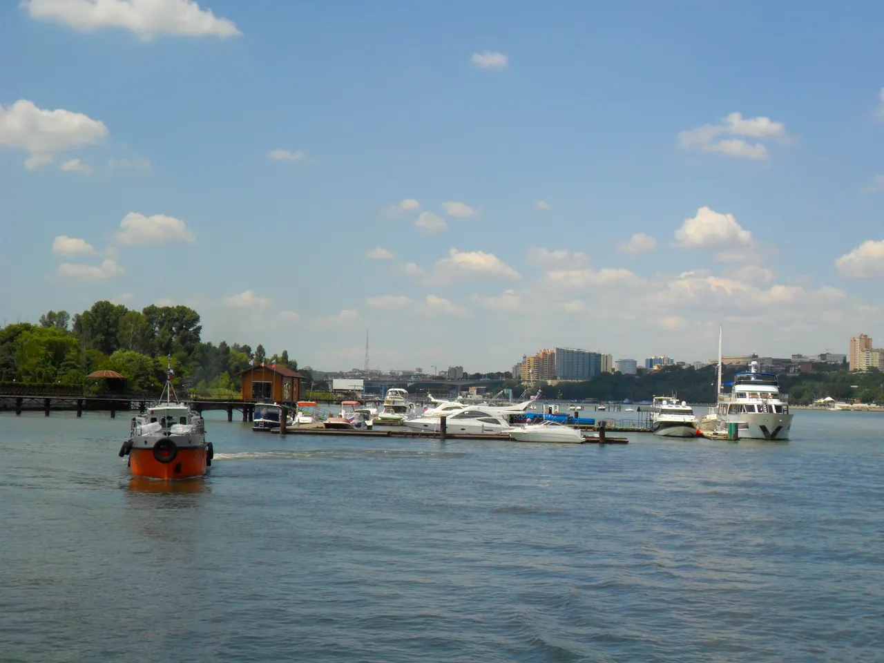 14 SAM_1075.jpg