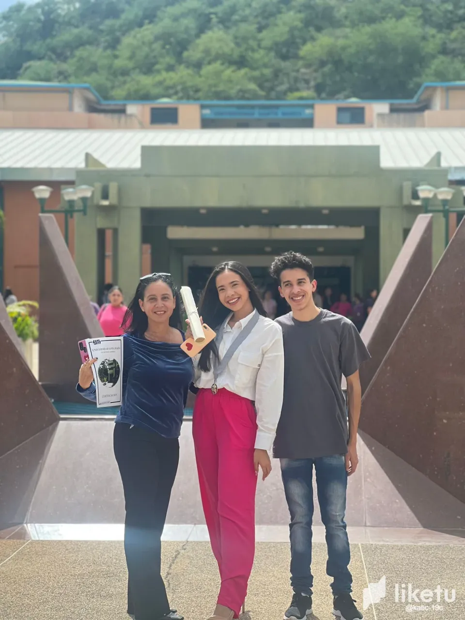clbdx34rr02jh2roqgt422x8l_WhatsApp_Image_2022-12-07_at_11.53.27_AM.webp