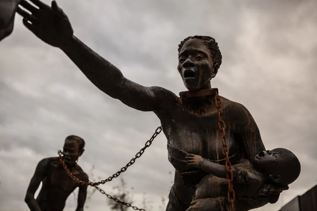 Inside-The-Legacy-the-New-Alabama-Museum-and-Memorial-Boldly-Confronting-Slavery-and-Its-Brutal-Legacy.jpg