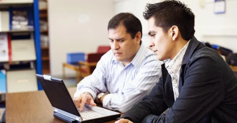 How Advisors Can Best Educate Clients About Online Financial Tools