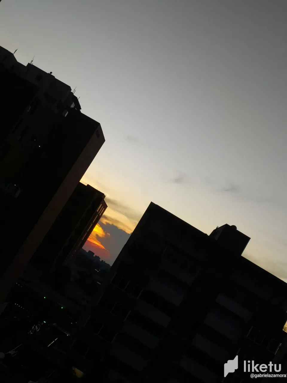 cljsj75uc0212alszd3mg74cg_1665957605009-01.webp