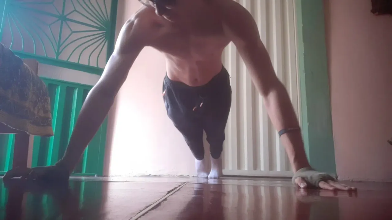 DSNMJmrB8QpW0VoQ_VideoCapture_20240911-171840.webp
