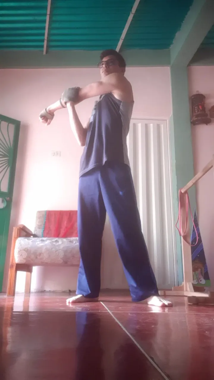 Esh2Uz1kRjXIsqG5_VideoCapture_20241028-095346.webp