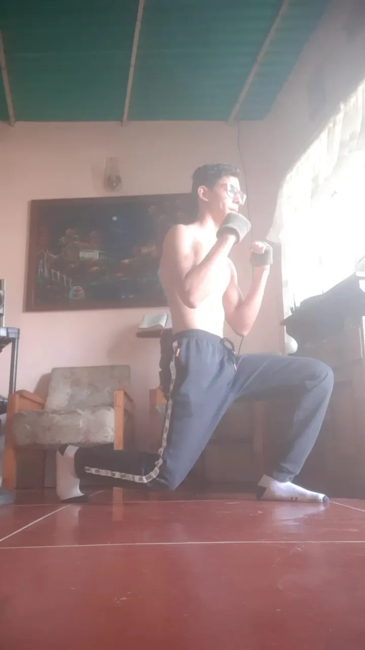 gugZEcSiXtGkLl0V_VideoCapture_20240922-165708.webp