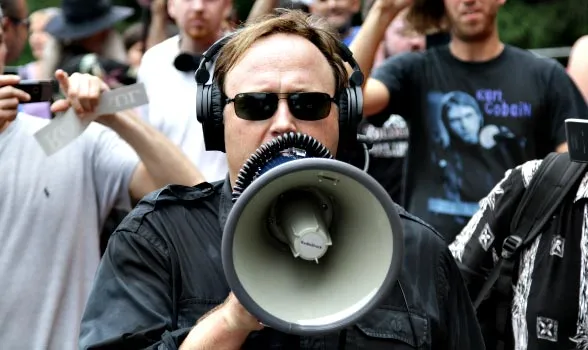 Jones Bullhorn 1.jpg