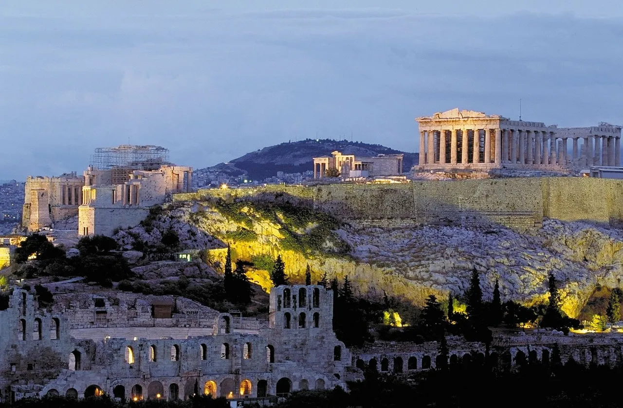 acropolis-12044_1280.jpg