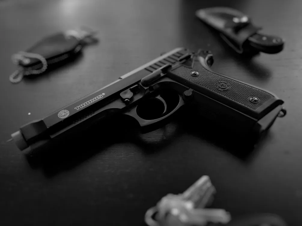 airsoft-pistols-guns.jpg
