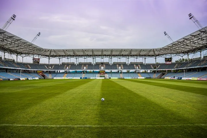 the-ball-488701__480.jpg