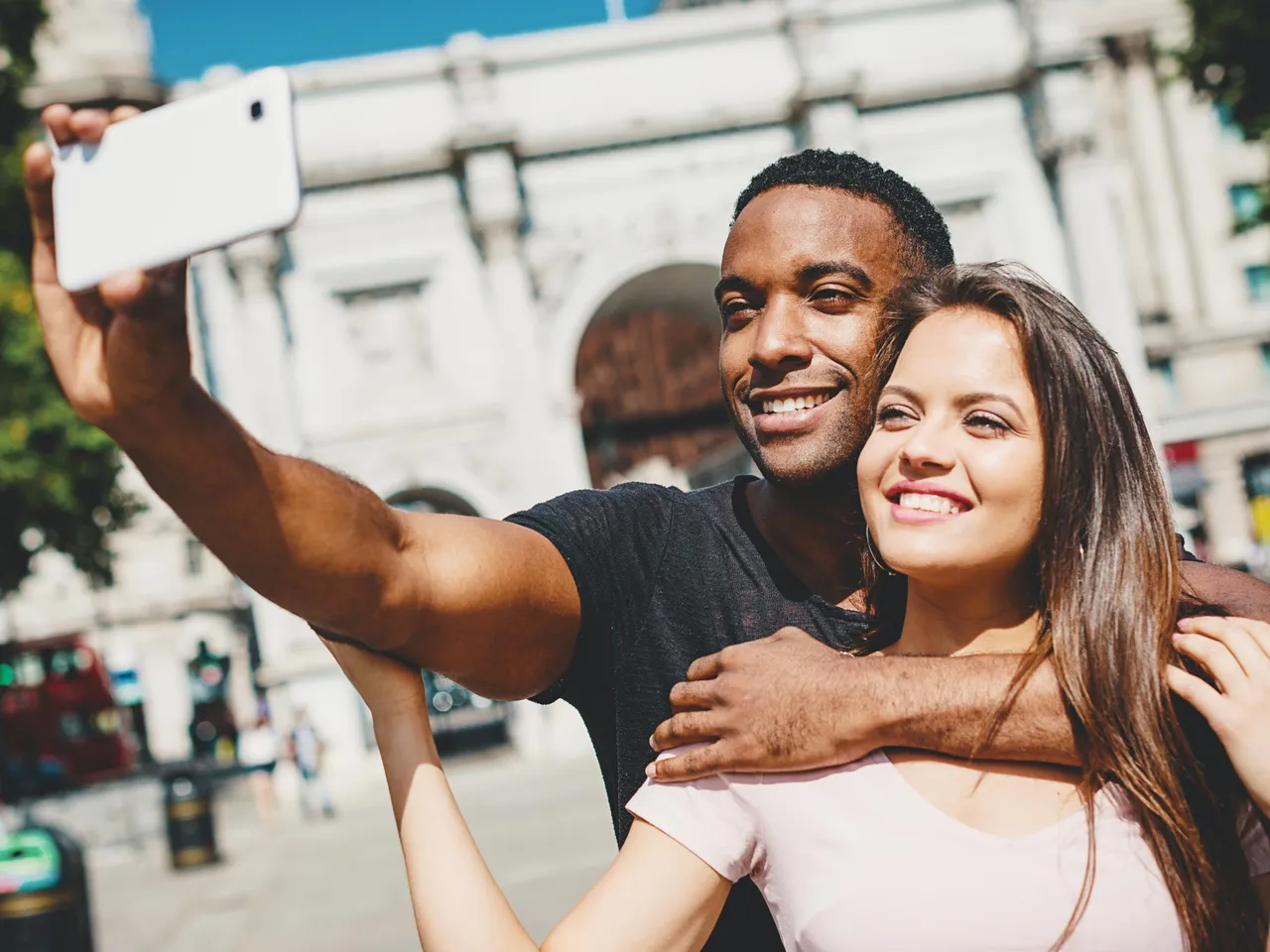 oxford-street-couple.jpg