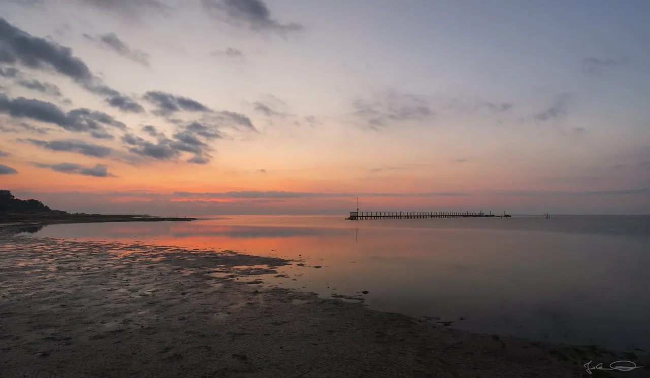 Hive: Beach Sunrise in Grado, Italy