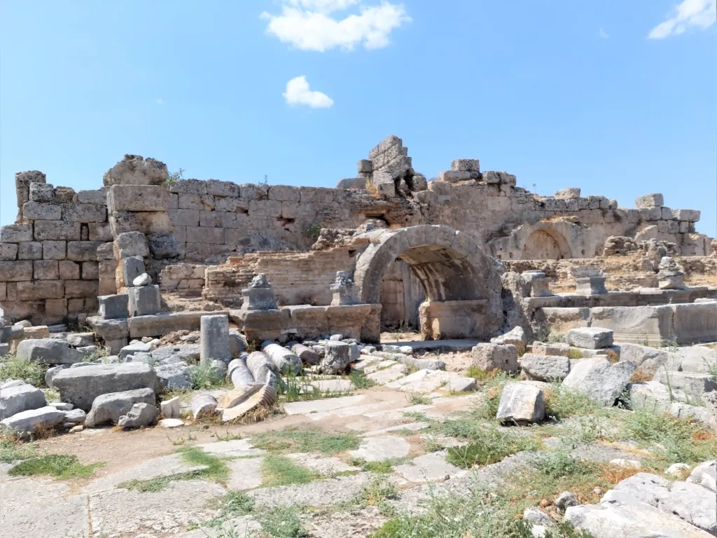 septimus_severus_cesmesi.jpg