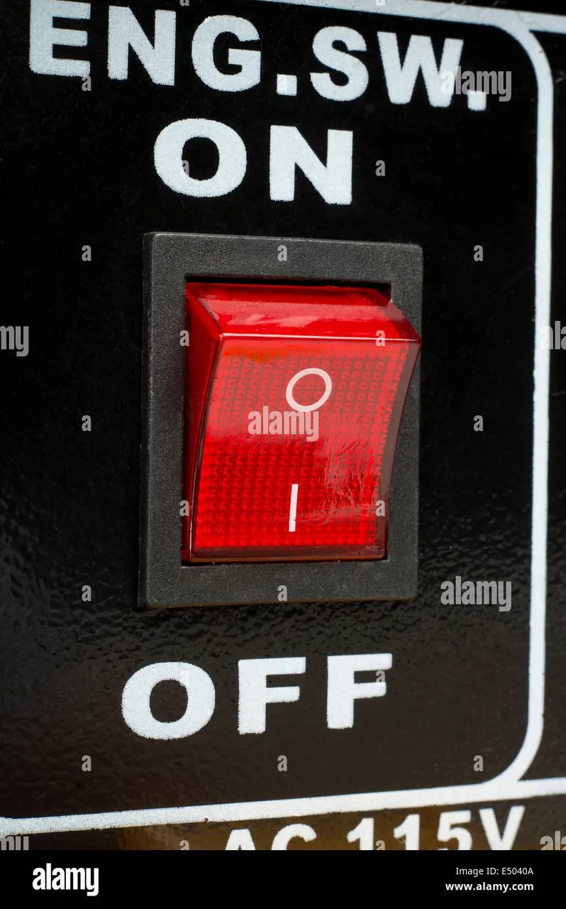 red_on_off_switch_e5040a.jpg