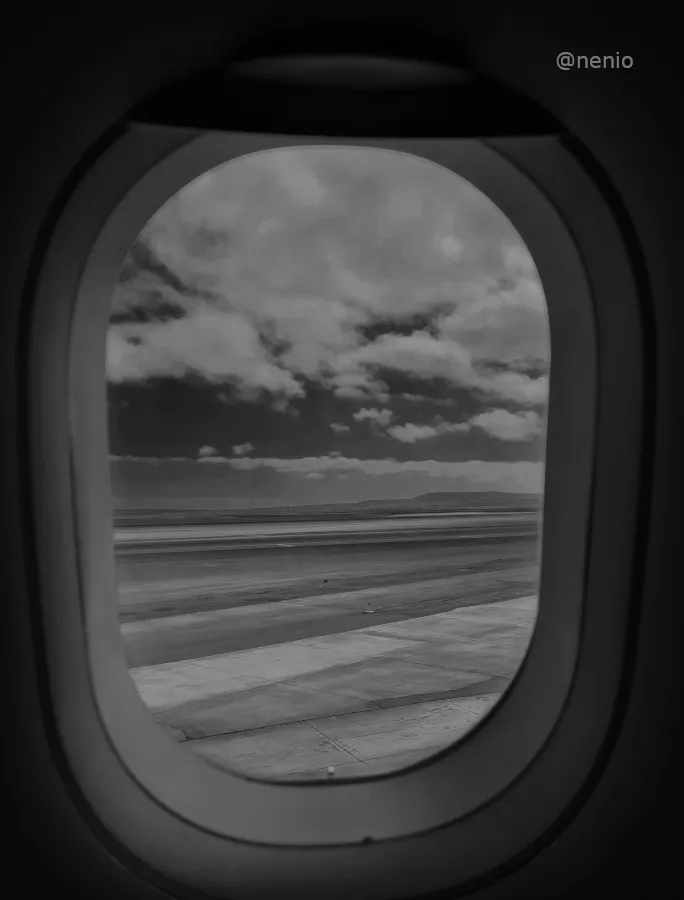 clouds-plane-window-02-bw.jpg