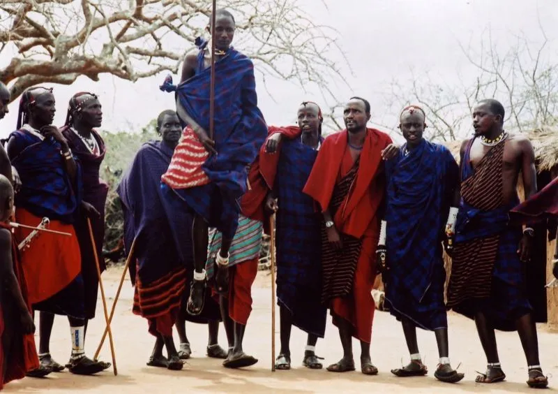 Traditional_Maasai_Dance.jpg