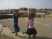 220px-Child_labour_Nepal.jpg