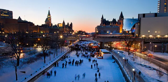 Skateway-by-night.x32755.jpg